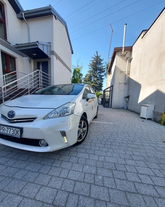 Toyota Prius+ cena 37000 przebieg: 339500, rok produkcji 2012 z Lubycza Królewska małe 106